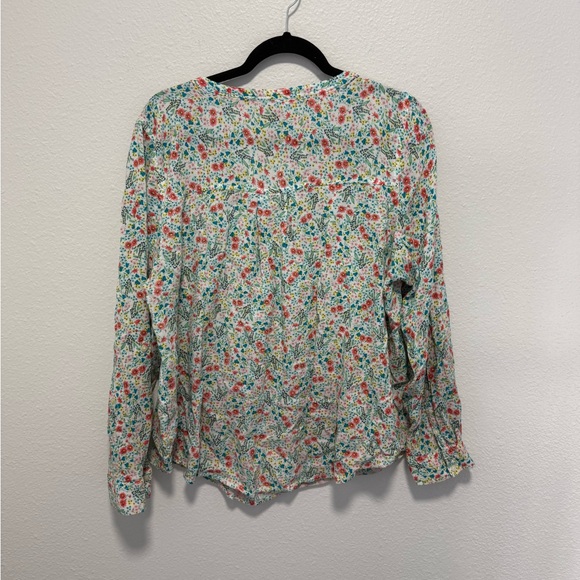 St. John's Bay Multicolor Floral Blouse Size X Large - Picture 3 of 3